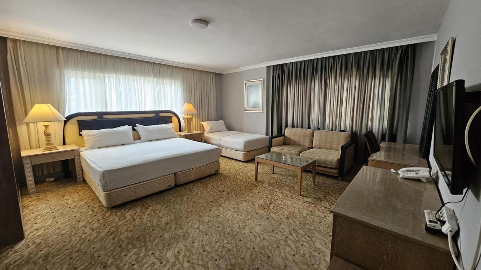 Sever Suites Hotel Antalya Exterior photo