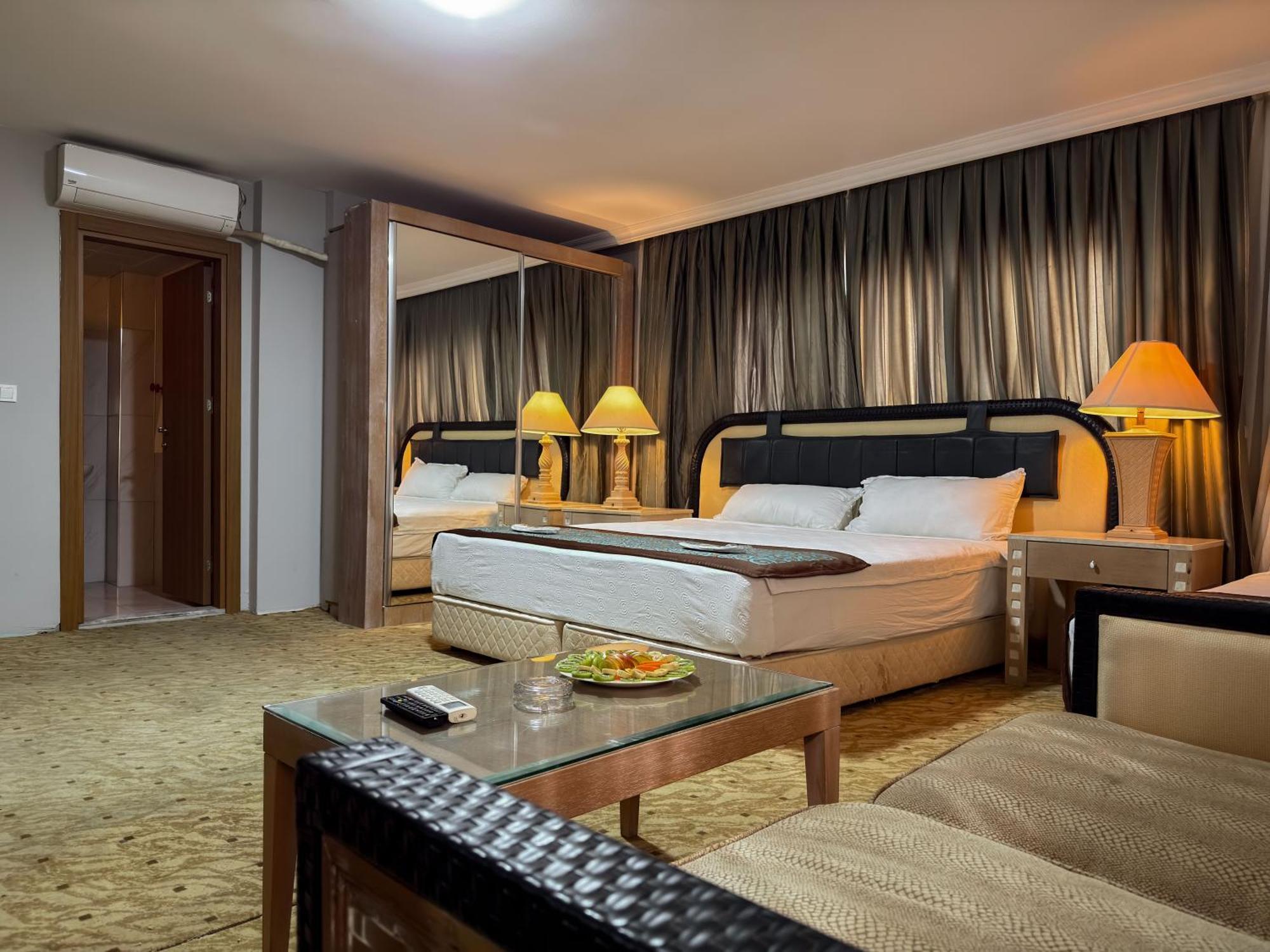 Sever Suites Hotel Antalya Exterior photo